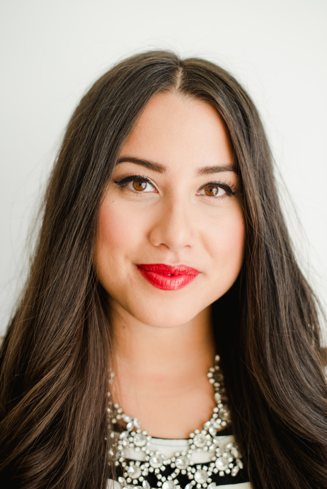 New Year's Eve Makeup: Winged Liner and Red Lips!
