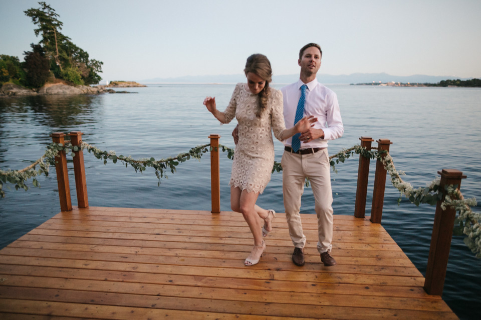 View More: http://ameris.pass.us/laura-adam-married